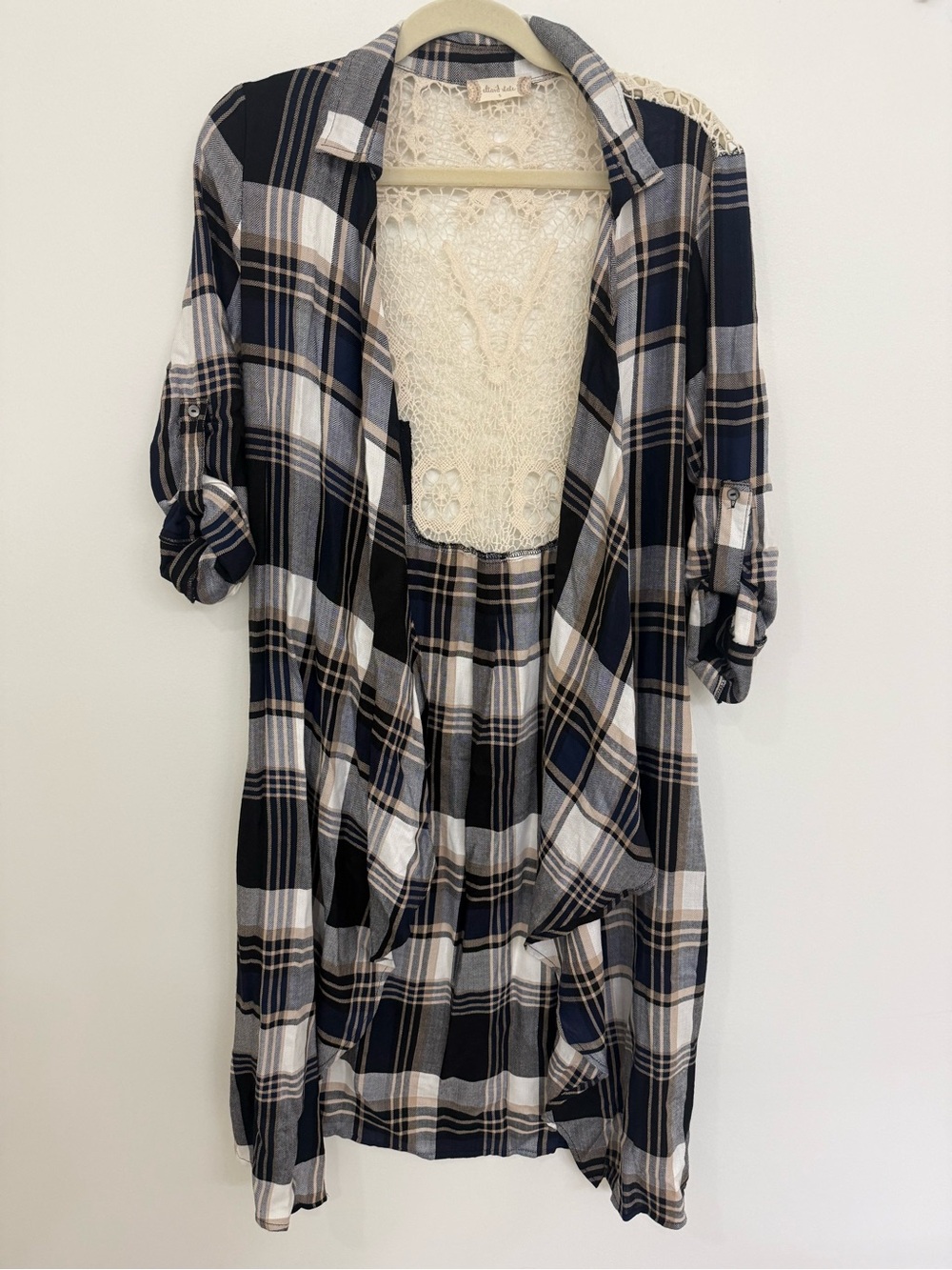 Altar’d State Lace-Trim Plaid Tunic in Black and Cream size Small